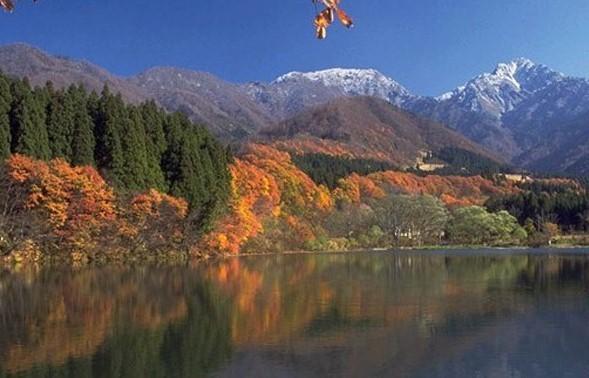 Nakasumi Ryokan Yuzawa  Bagian luar foto